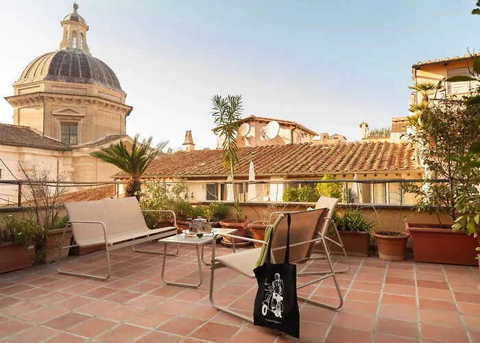 Casa Maestro, A Burghesius Rzym