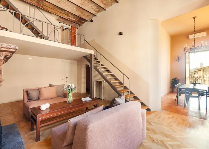 Casa Maestro, A Burghesius * Rzym