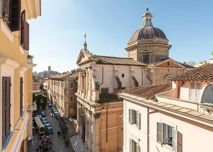 Casa Maestro, A Burghesius *