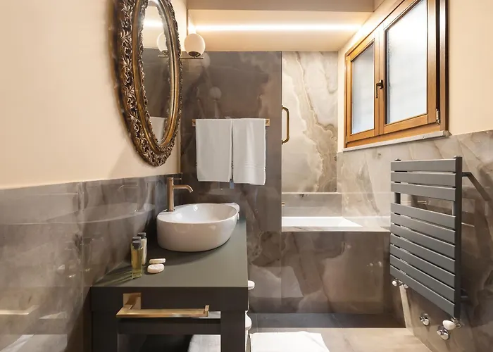 Apartament Casa Maestro, A Burghesius