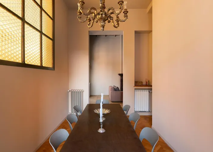 Apartament Casa Maestro, A Burghesius *